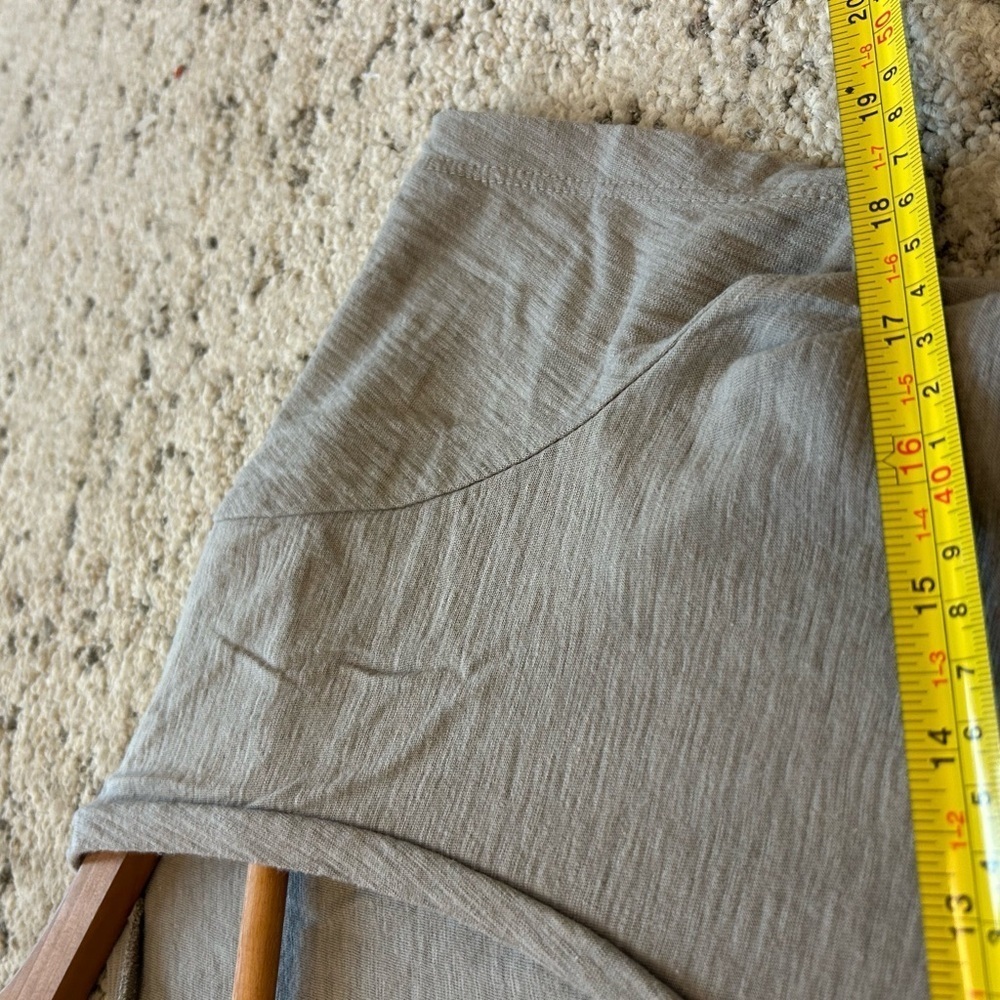 James Perse Sz.3 Tan Short Sleeve T-Shirt please see measurement pics for colour - Picture 11 of 12